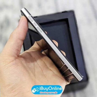 Dịch Vụ Thay Viền Benzen BlackBerry Passport