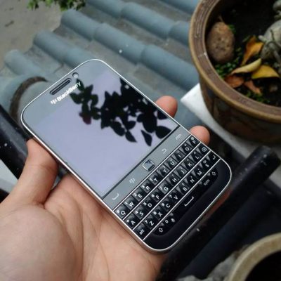 Điện thoại BlackBerry Classic